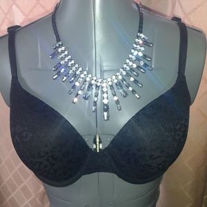 Victoria's Secret PINK Wear Everywhere Lightly Lined No-Show Black Lace Bra EUC